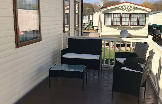 Beautiful 2-bed Caravan in Stratford-upon-avon - Foto 13