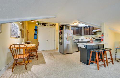 Walk to Mount Snow Resort Unit with Pool and Hot Tubs - Foto 6