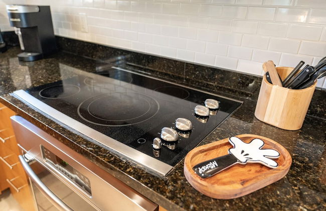 Private Hot Tub 3-bedroom 8 Miles From Disney - Photo 71