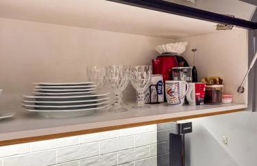 Studio Premium com Rooftop e Piscina com vista para a Baia de Todos os Santos, Portaria 24 Hr, Estacionamento, Wi-fi rápido 433Mpbs, Cozinha Compacta, Localização privilegiada próximo à praia e ao Farol da Barra - Foto 33