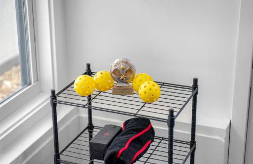 WOW! Pickleball Gym Stylish Modern Living - Foto 56