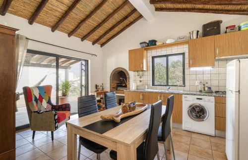 Casa ELI - 3 Bedroom house with pool - HolidaysPT - Foto 40