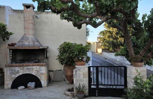 Cretan Traditional Home - Photo 3