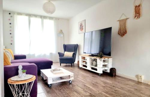 MAS DREVON T3 Parking - Mer à 15mn - proche Comédie - Foto 3