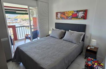 SUPER FLAT 180 graus em Angra dos Reis , Frente Mar na Marina Piratas com estacionamento - Foto 66