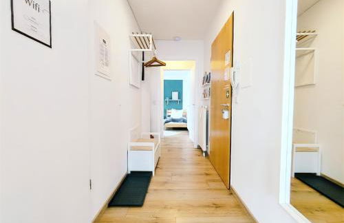 Ulmer Penthouse für 7, Arbeitsplatz, XXL-Dachterrasse, Grill, Wii - Foto 11