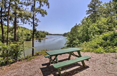 13 Mi to Hot Springs Serene Royal Home with Deck! - Foto 30