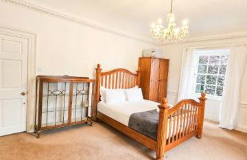 Russel House - 4 Bedroom - The Royal Mile - Photo 34