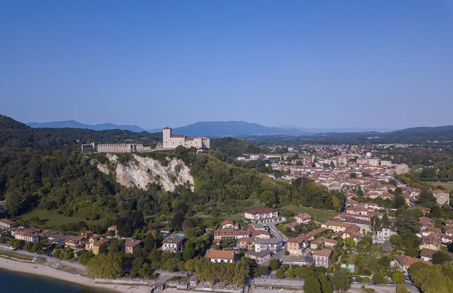 Vista di Maccagno Fantastico Pool - Foto 21
