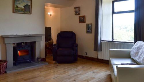 Wood Cottage - Photo 3