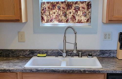 Fully Renovated 1bdrm1ba House - Foto 3