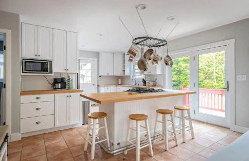 Big Red Cottage near Sunapee and New London - Foto 10