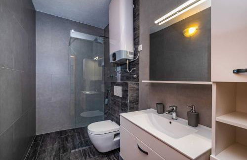 MY DALMATIA - Momo's paradise with 2 infinity pools & 7 bedrooms - Foto 15