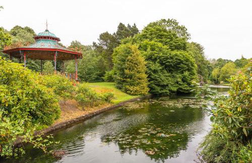 Comfy Home King Size Bed close to Asda & Sefton Park, Very Fast WIFI! - Foto 48