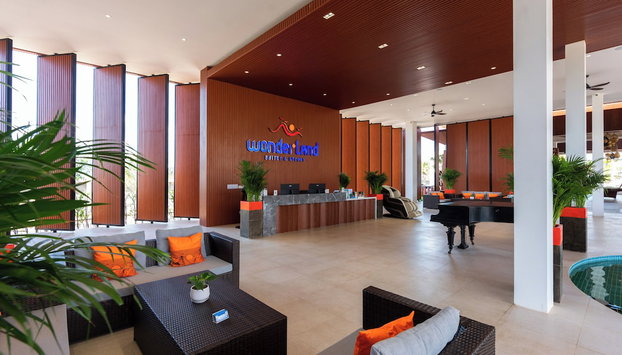 Wonderland Suites and Resort - Foto 5, Vestíbulo