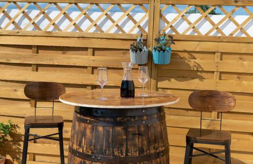 Kuća za odmor M&J s grijanim bazenom - Photo 6