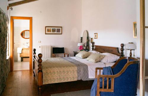 Villa Millefoglie, a century-old stone house nestled in a nature park - Foto 55