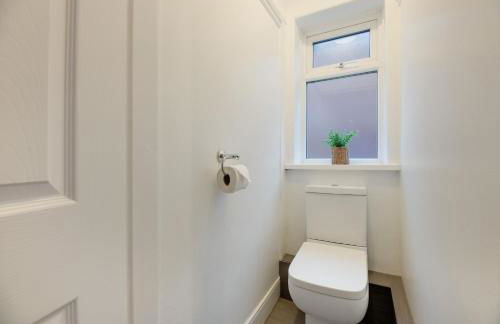 Brandon Grove Stay Sleeps 6 by Week2Week - Photo 10