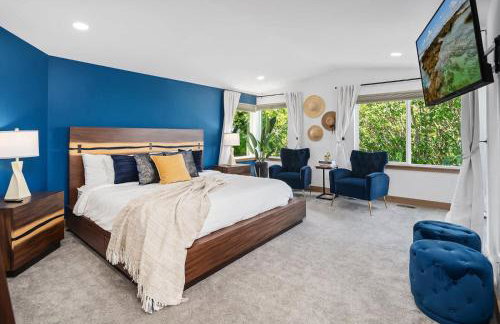 Luxury 6 BR Mansion w Water Views & Walk to Beach - Foto 4