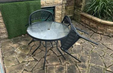 Charming 2Bedroom Home with Garden & Parking for 2 - Foto 9