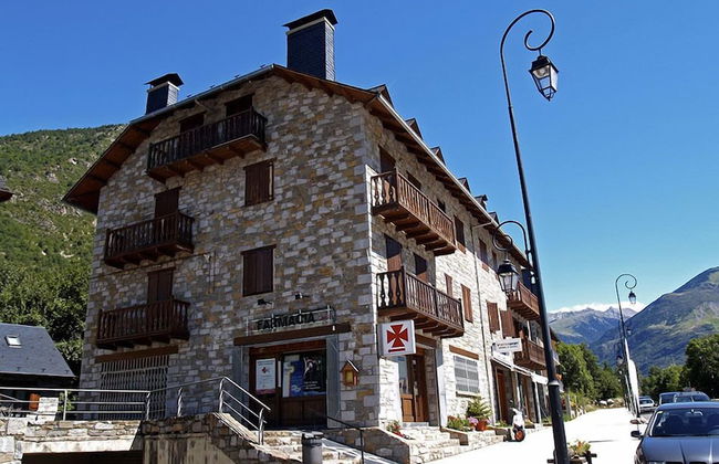 Apartaments La Llucana - Photo 1