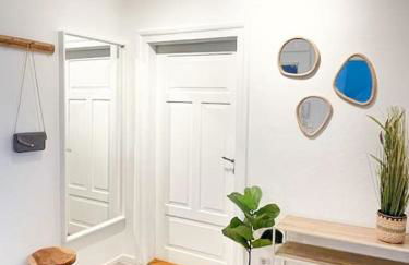 MEGHA Living - 2 Zimmer Appartments mit Küche - Zentral - Foto 28