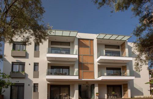 ELFAM CITY SUITES - Photo 20