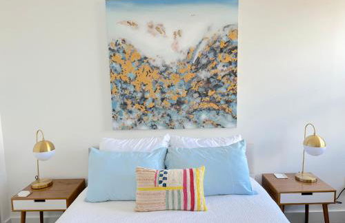 Luxury 2BR - Elevator-Gym-Laundry-10 Min to NYC - Foto 16