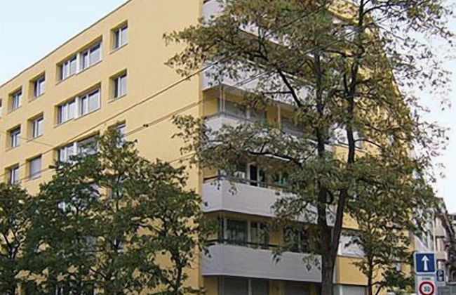 Swiss Star Zurich Oerlikon - Foto 1