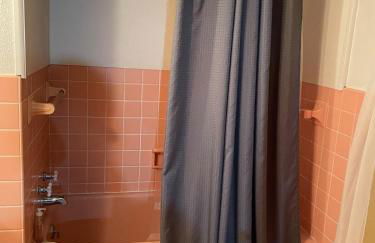 Cozy Apartment w Garage - Foto 10