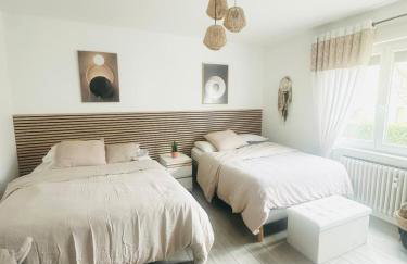 Charming and Cozy Apartment - Photo 4