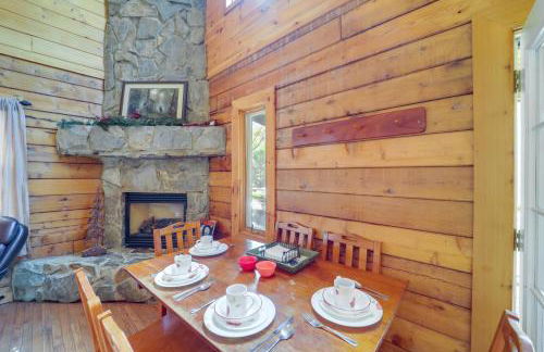 8 Mi to Appalachian Ski! Mtn-View Gem on 22 Acres - Foto 6
