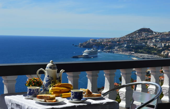 Top Floor With three Balconies - Foto 22