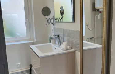 L'Auberge de la gare, appartements tout confort, proches Gare - Foto 17