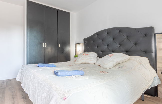 2 bedroom Apartment in Castelló d'Empúries - Photo 13