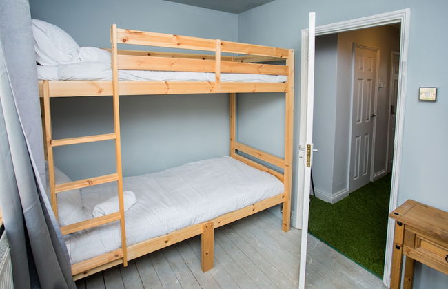 James Place @ Bike Park Wales and The Brecon Beacons - Foto 12