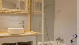 Appartements au coeur du golf, proche du lac et vélodyssée - Foto 5, Shower