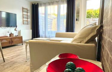 Luxury Stay with Terrace and AC 10 min to Paris - Foto 1