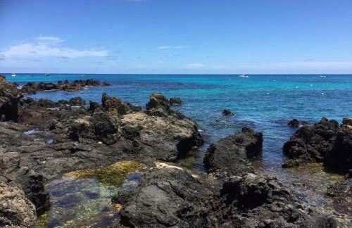 Casa Lili - Shared Pool - Close to Seafront Promenade - Sea Views from upper terrace - Foto 18