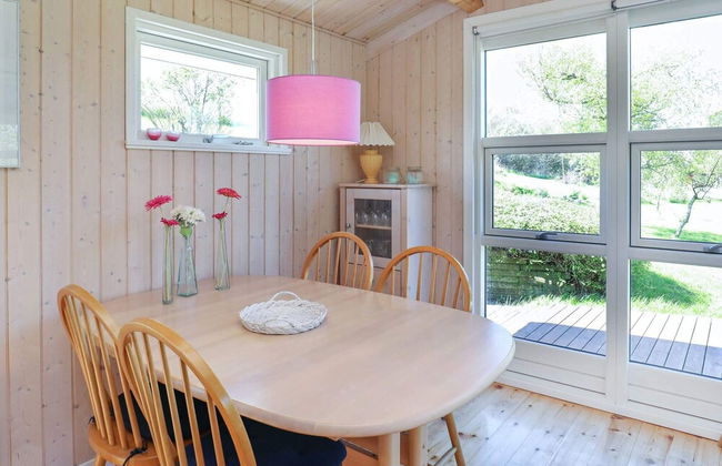 Serene Holiday Home in Zealand near Sea - Foto 10