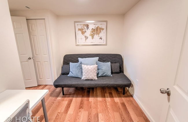 2BR Comfy Condo & Cute Patio Broadmoor Area - Foto 15