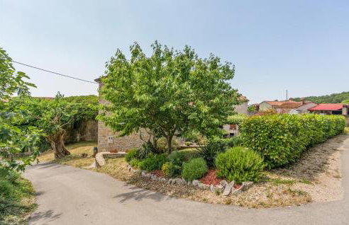 Beautiful Home In Buje With Wifi - Foto 10