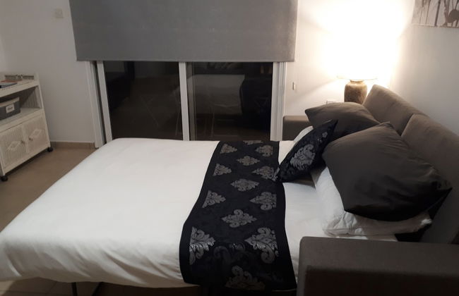 Stunning Spacious 2-bed Apartment in Liopetri - Foto 3