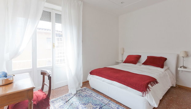 Rental In Rome Pateras Balcony Apartment - Foto 5, Habitación