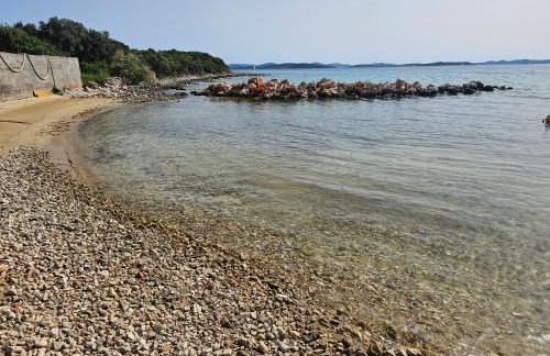 Robinson House Mimo - Photo 25