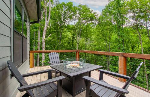 Townsend Gem Retreat with Hot Tub and Fire Pit - Photo 5