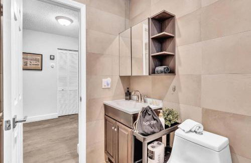 Estelo's Place - Modern townhouse with King bed, only 5 min from the Airport! - Foto 21