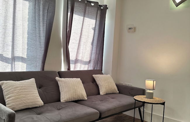 Beautiful 2-bed Apartment in London - Photo 12