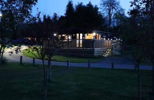 HEDDFAN, Luxury 3 bedroom timber lodge, Now with WiFi, Caer Beris Holiday Park, Builth Wells, SORRY NO TRADESMEN OR CONTRACTORS ALLOWED - Foto 28