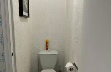 Logement cosy avec piscine ,parking et jardin - Photo 42